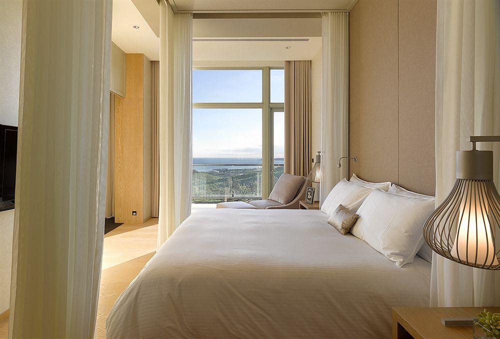 Gloria Manor Hotel Kenting Bagian luar foto