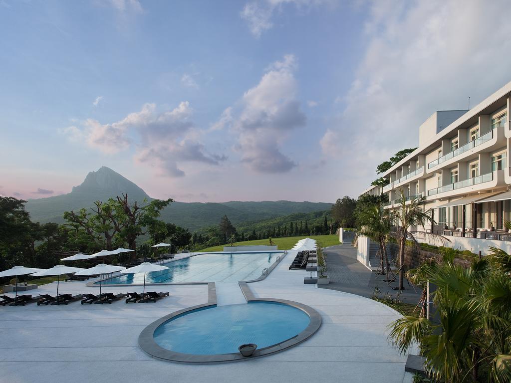 Gloria Manor Hotel Kenting Bagian luar foto