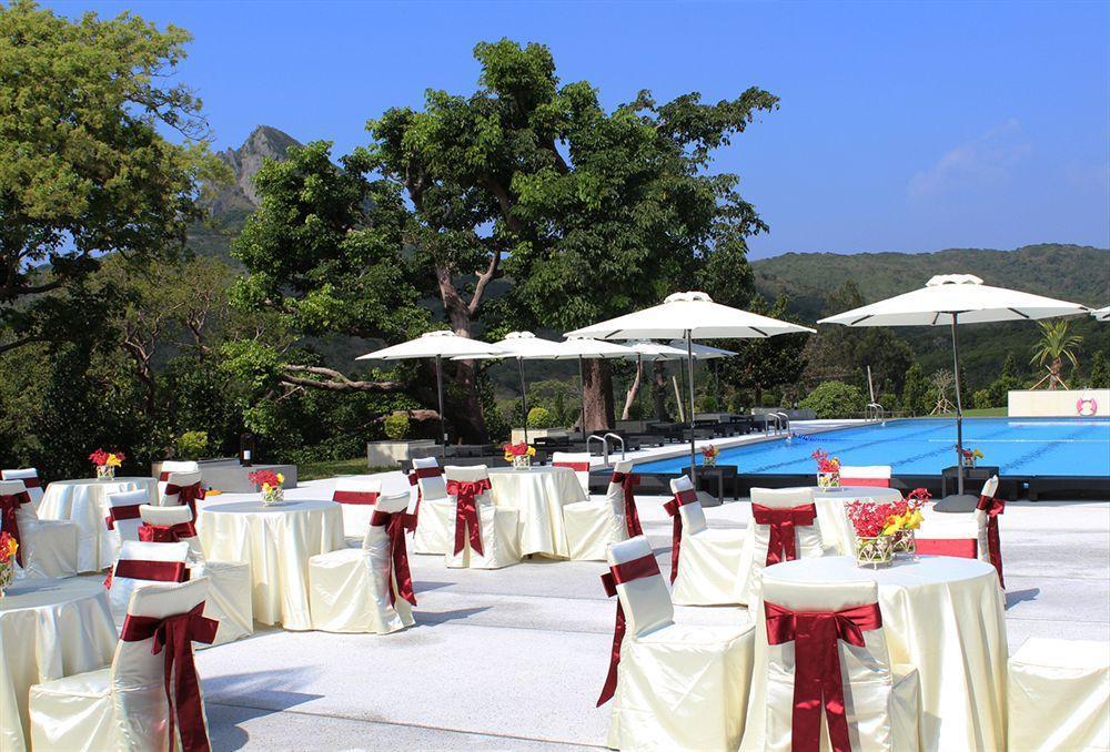 Gloria Manor Hotel Kenting Bagian luar foto